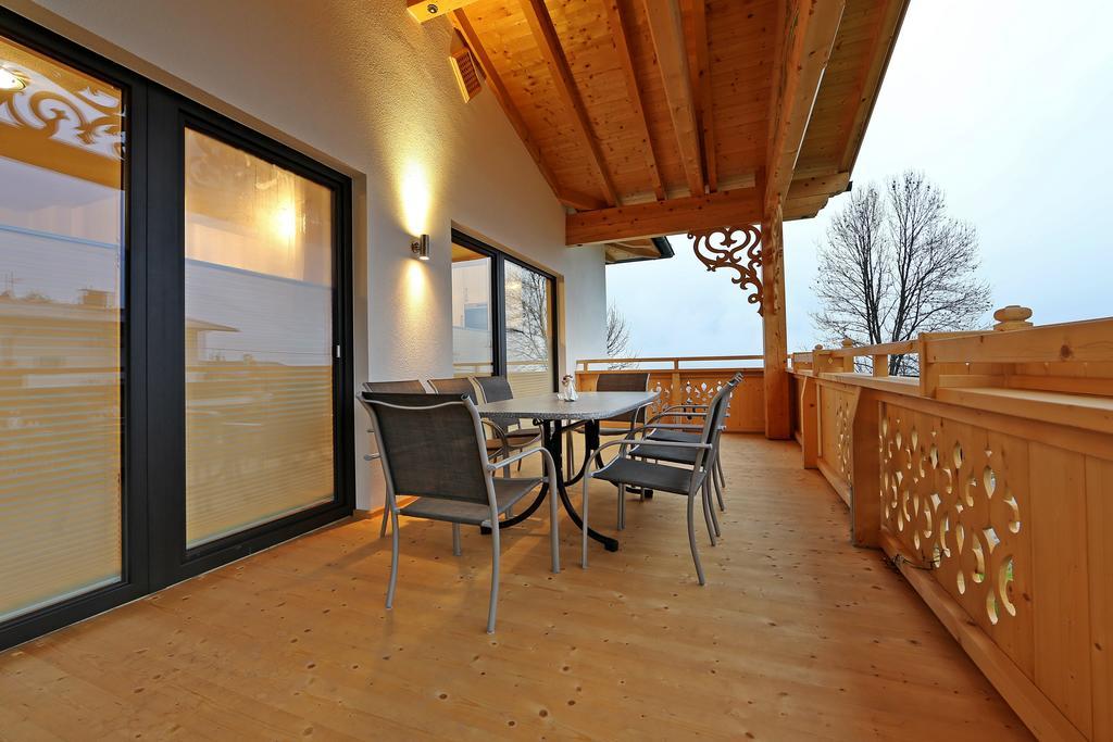 Landhaus & Apartment Taxach Ried im Zillertal Exterior foto