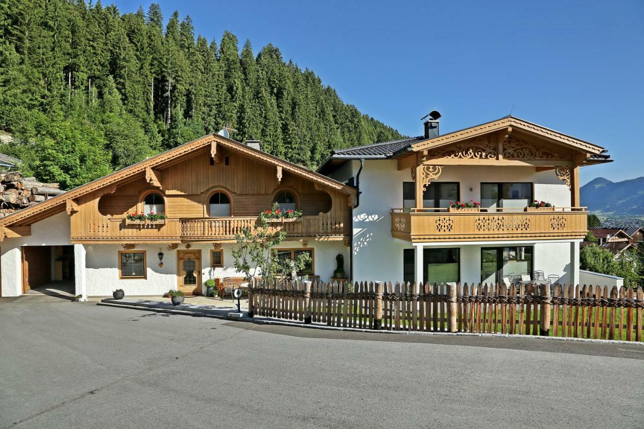 Landhaus & Apartment Taxach Ried im Zillertal Exterior foto